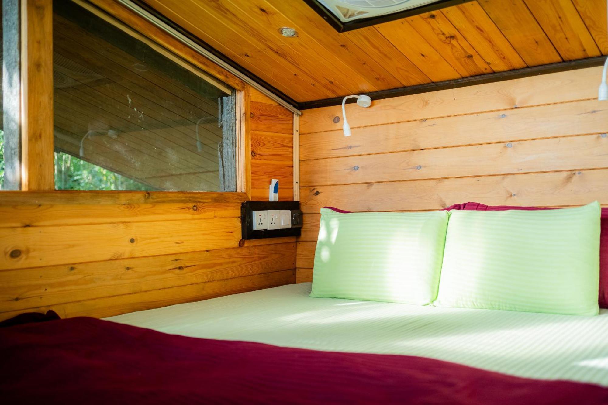 אלה Arana Sri Lanka Eco Lodge And Yoga Center מראה חיצוני תמונה