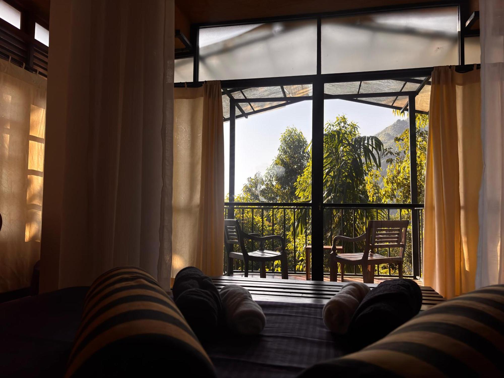 אלה Arana Sri Lanka Eco Lodge And Yoga Center מראה חיצוני תמונה